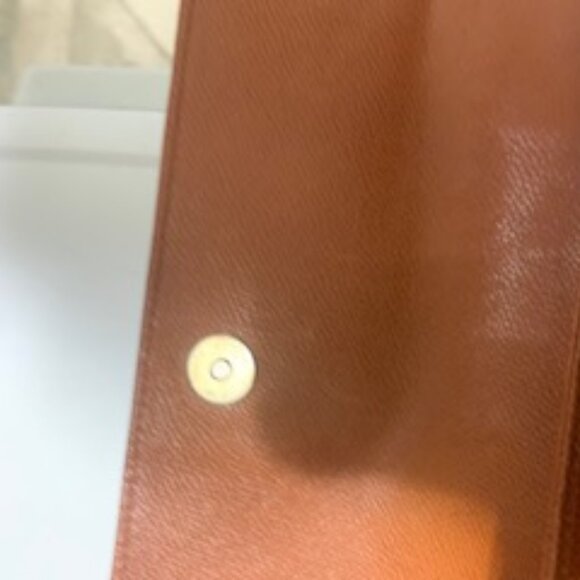 Valentino Garavani Vintage Shoulder Bag - Picture 7 of 9